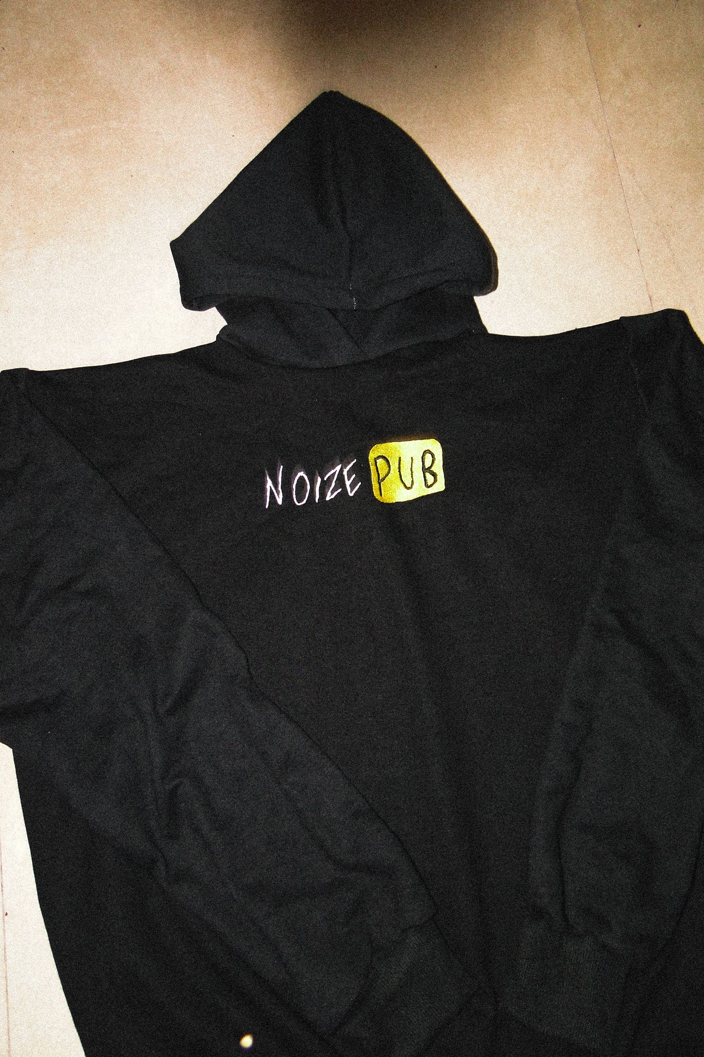 noizepub hoodie